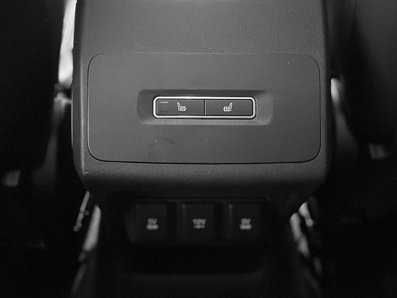 Jaguar I-PACE 20 of 30