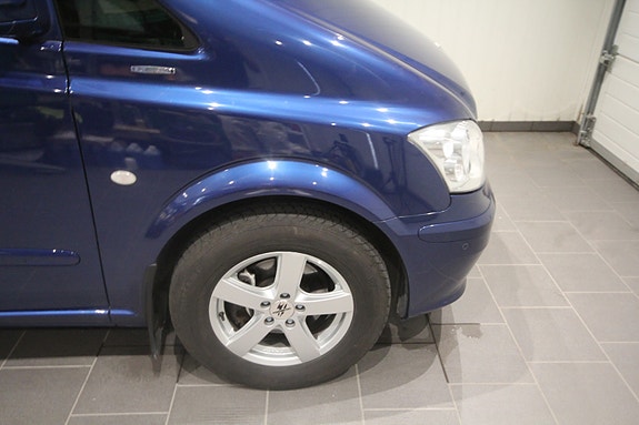Mercedes-Benz Vito 113 9 of 23