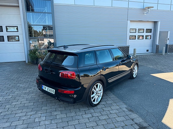 MINI Clubman Cooper D 8 of 23