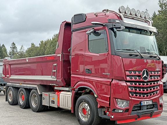 Mercedes-Benz Arocs 3258LK Zetterbergs tridemtipp, godt utstyrt, se video. 3 of 5