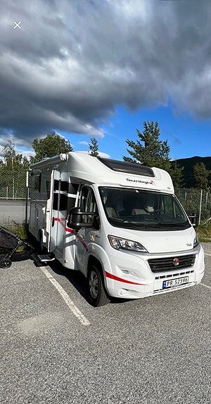 Sunlight T68. Leie bobil? Dette er den perfekte bilen! Kjøres på vanlig førerkort! 5 sitteplasser. 5 of 5