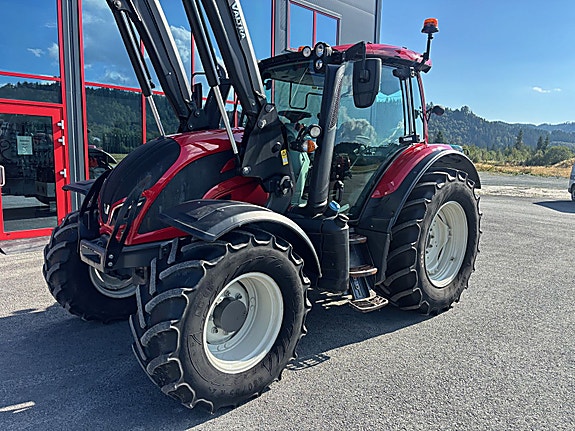 Valtra N104H5 2018, kr 729 000,-
