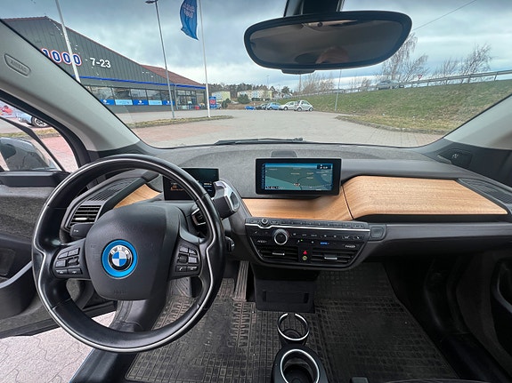 BMW i3 13 of 16
