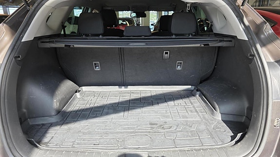 Hyundai Tucson 26 of 26