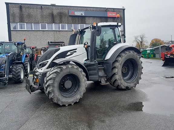 Valtra T234 2018, kr 950 000,-