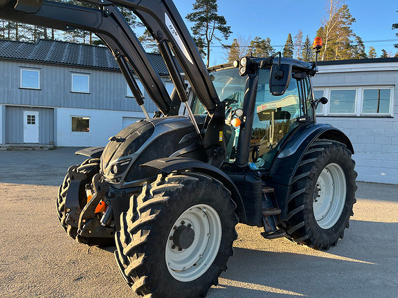 Valtra N174D m/ NY laster 24 2017, kr 749 000,-