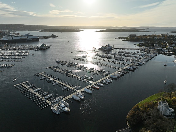 Kongelig Norsk Seilforenings marinaer Killingen og Dronningen - KNS marina - flotte båtplasser sentralt i Oslo
