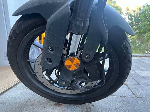 Yamaha MT-125 5 of 7