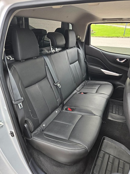 Nissan Navara 15 of 30