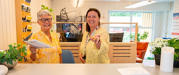 I resepsjonen ønsker vi våre gjester velkommen