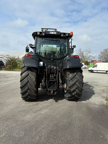 Valtra N142 D 2010, kr 569 000,-