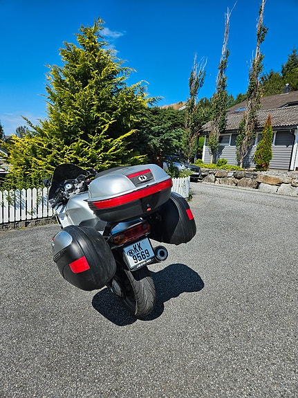 Honda VFR800 3 of 7