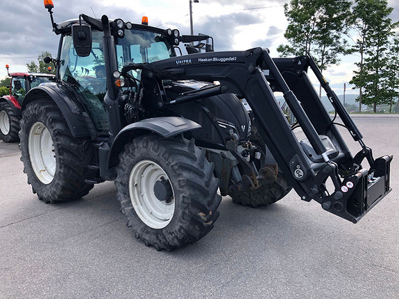 Valtra N124H 2017, kr 795 000,-