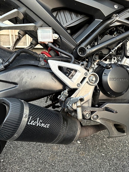 Honda CB 125 R 14 of 15