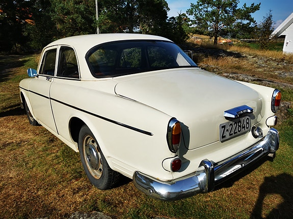 Volvo Amazon 2 of 5