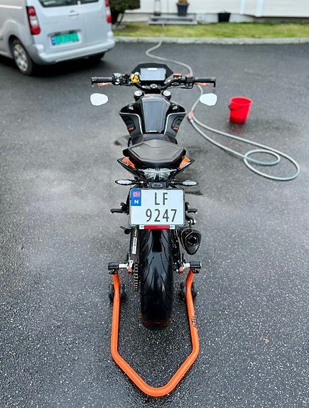KTM 125 Duke (Mye utstyr) 3 of 5