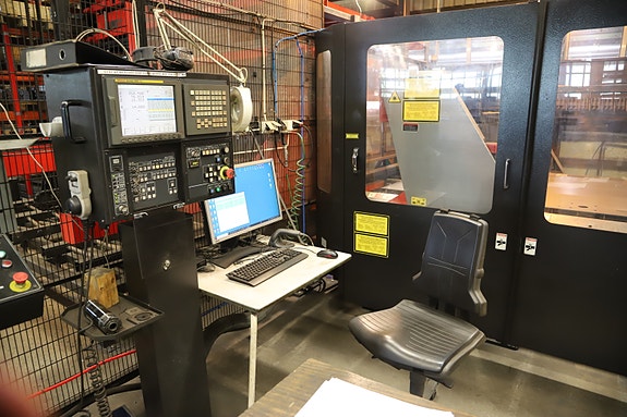 Operatørplass på Amada laseren