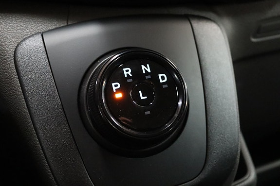 Ford Transit 17 of 20