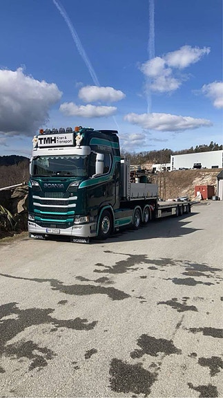 Semi