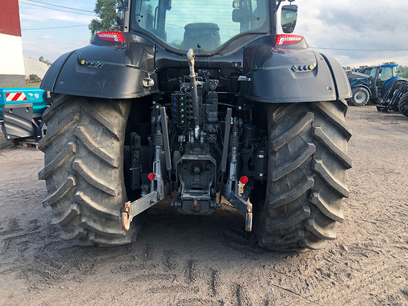 Valtra T235DST 2023, kr 1 990 000,-