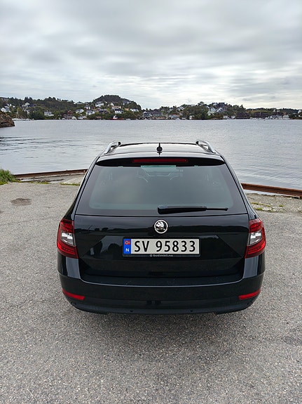 Skoda Octavia 6 of 21
