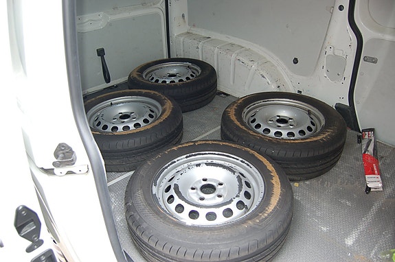 Volkswagen Caddy Maxi 7 of 12
