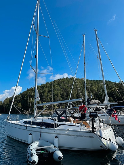 Bavaria 34 Cruiser STYLE 2020 - Båtplass ut sesongen + boblehavn i vinter 18 of 30