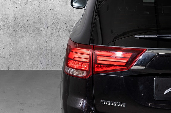 Mitsubishi Outlander 8 of 27