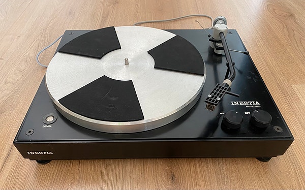 Inertia Vintage Platespiller