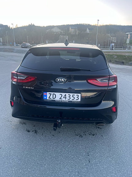 Kia Ceed 5 of 5