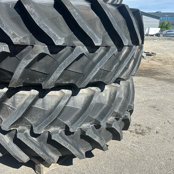 Trelleborg Tm 800 600/65-R 38  og 480/ 65 R28