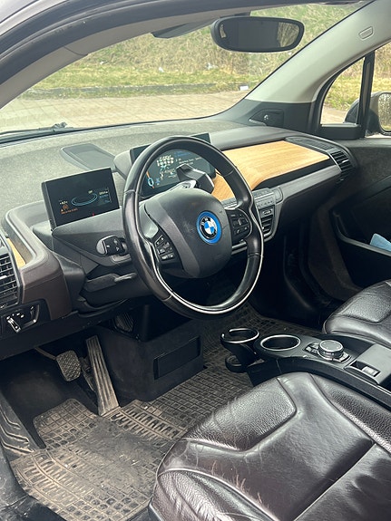 BMW i3 5 of 16