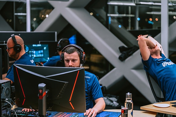 Vi har ikke bare ett, men tre Esportlag i Upheads. Her er alle velkomne uansett nivå og erfaring.

PS. du må være ansatt 🙂