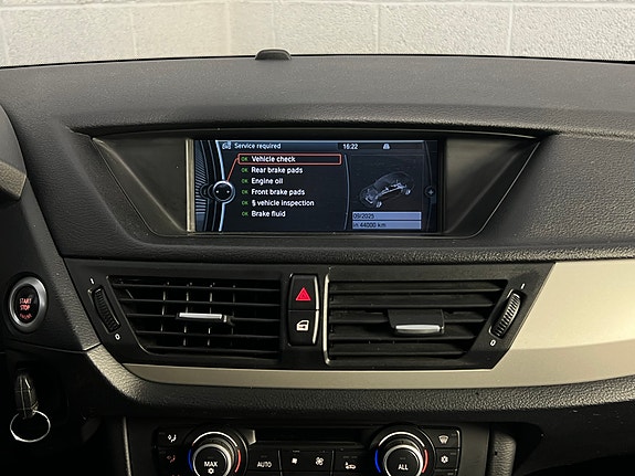 BMW X1 24 of 28