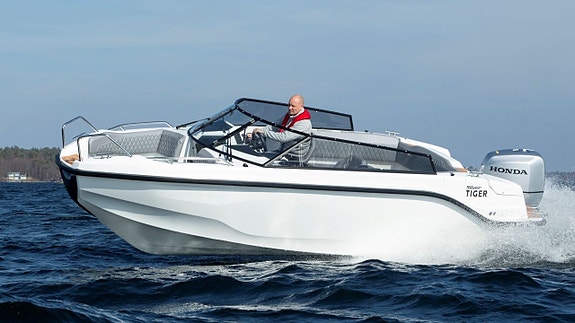 SILVER TIGER BOWRIDER /SUZUKI DF150ATX Jubileums pris 4 of 5