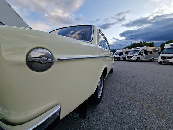 Volvo 142 11 of 30
