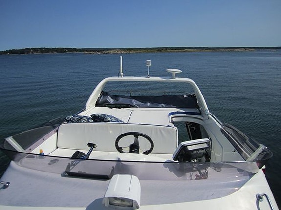 Ny pris - Flott tur- og familiebåt med flybridge 4 of 5