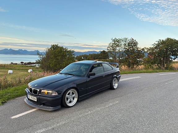 BMW 328i 25 of 30