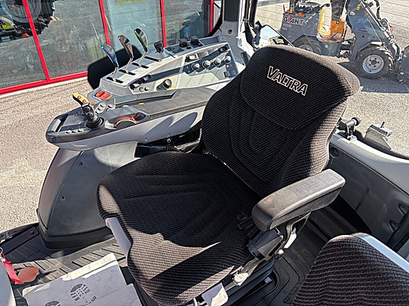Valtra N104H5 2018, kr 729 000,-