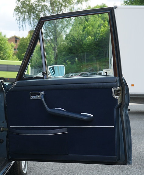 Mercedes-Benz 280 SE 23 of 30