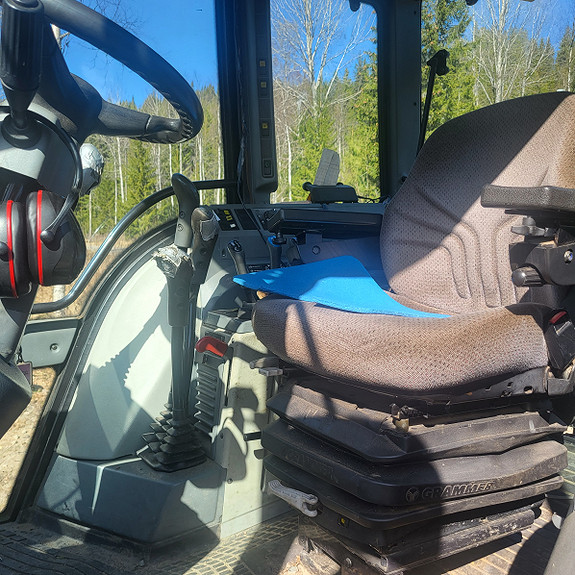 Valtra 6200 2004, kr 385 000,-