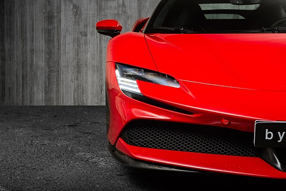 Ferrari SF90 Stradale 5 of 5