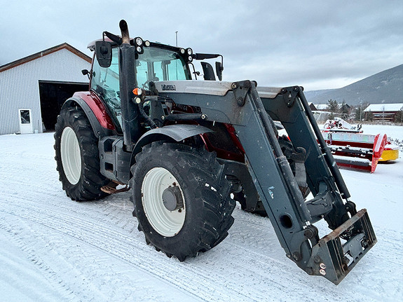 Valtra T174eD 2017, kr 685 000,-