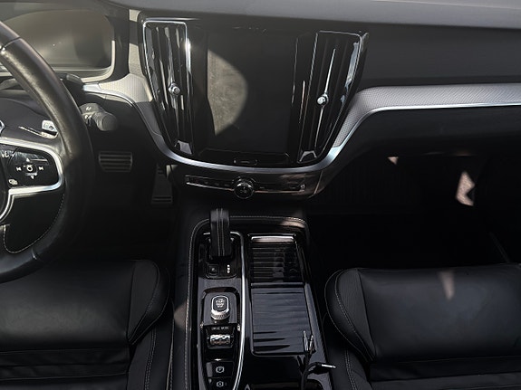 Volvo S60 20 of 30