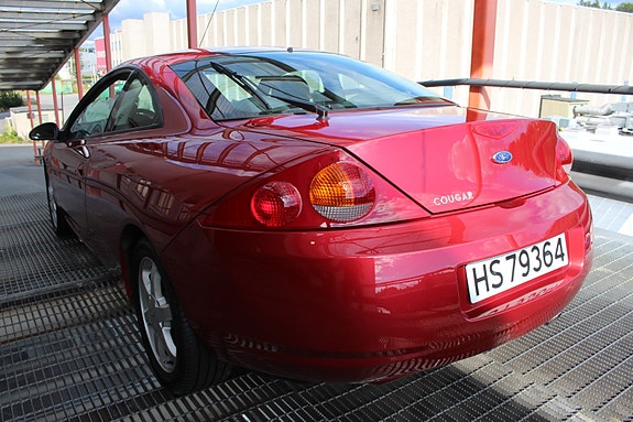 Ford Cougar 25 of 30