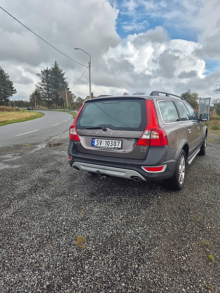 Volvo XC70 5 of 18