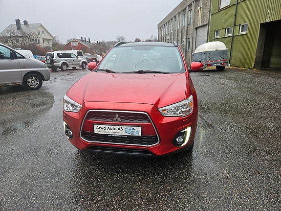 Mitsubishi ASX 2 of 5