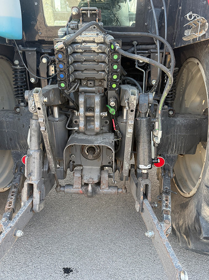 Valtra T 213 V 2012, kr 645 000,-