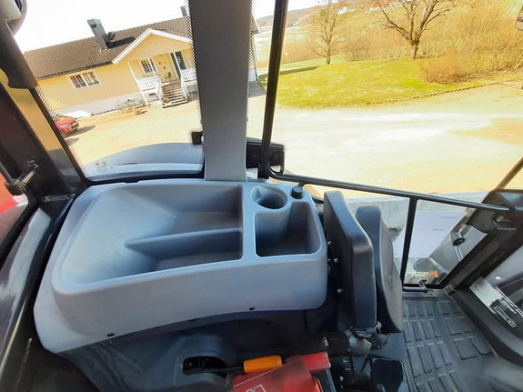 Valtra A114H-4 2019, kr 650 000,-