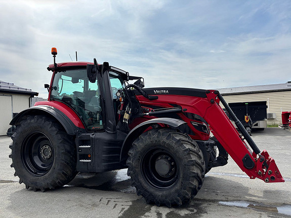Valtra T174E Direct, GPS cm, Fronthydraulikk, laster 2019, kr 1 423 000,-